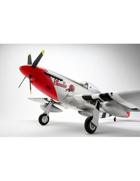 P51 D Mustang  env 1,2m + AS3X + Train rentrant BNF Basic E-flite EFL8250