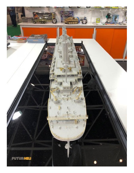 Titanic 1/200 ( longueur 1,3M ) Trumpeter 95T03713