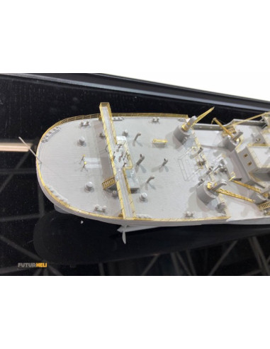 Titanic 1/200 ( longueur 1,3M ) Trumpeter 95T03713