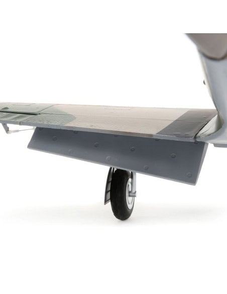 P-39 Airacobra 1.2m BNF Basic avec AS3X & SAFE