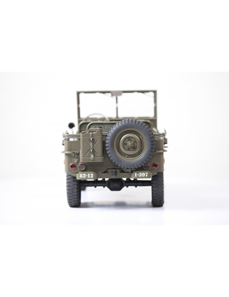 Jeep 1941 Artr 1/6eme + radio Rochobby