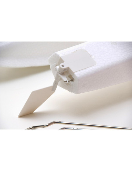 FMS J3 V3 (ev 1400 mm )PNP + flotteurs FMS106F