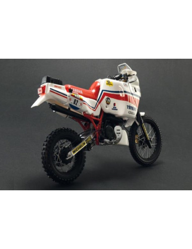 Maquette Yamaha Ténéré 660cc Paris-Dakar 1986 1/9 eme
