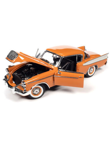 Studebaker Golden Hawk 1957 1/18
