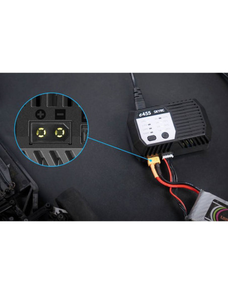 Chargeur E455 (LiPo, LiFe/LiHV & NiMh - 50W)
