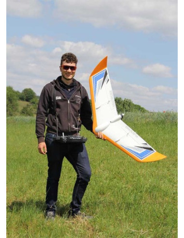 FunWing  (env 116cm) Kit+complet