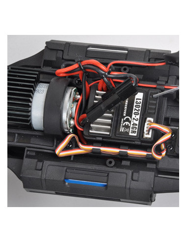 Pirate Booster 4WD 1/10eme complet