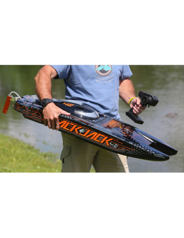 Catamaran Blackjack 108cm 8s Brushless RTR
