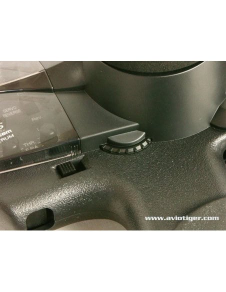 3PRKA Futaba Avec récepteur 2.4 ghz R203GF