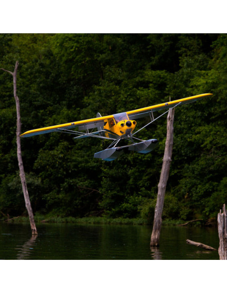 Hangar9 Carbon Cub 65cc env 2,28M ARF HAN5065