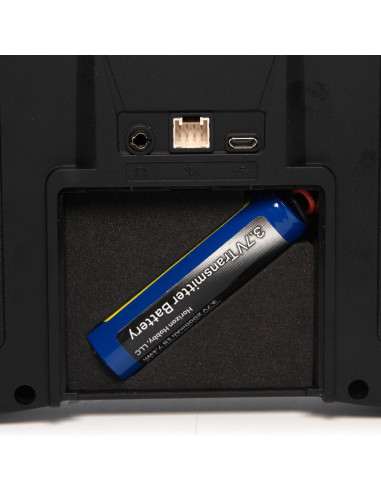 Achat DX8E Spektrum 8 canaux ( sans récepteur )