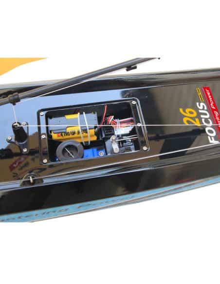 Voilier Focus V3 rouge PNP classe 1M