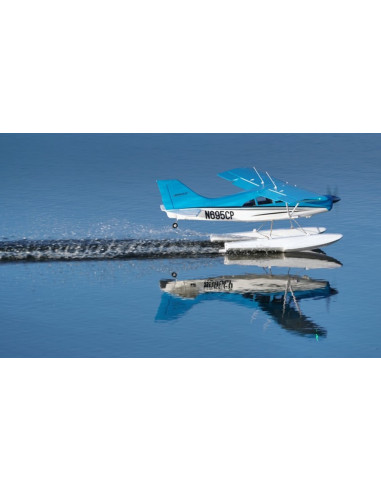 FMS Maule 1500 mm PNP + flotteurs +Reflex