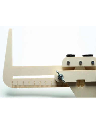 Balance pour centre de gravité ( avion 2,5m 10kg max )