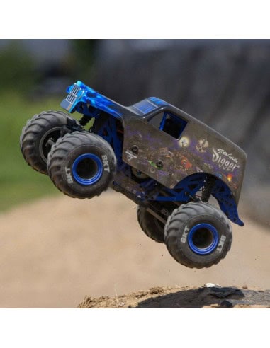 Les Losi Mini LMT 4WD sont compacts, abordables et idéaux pour les fans de RC.