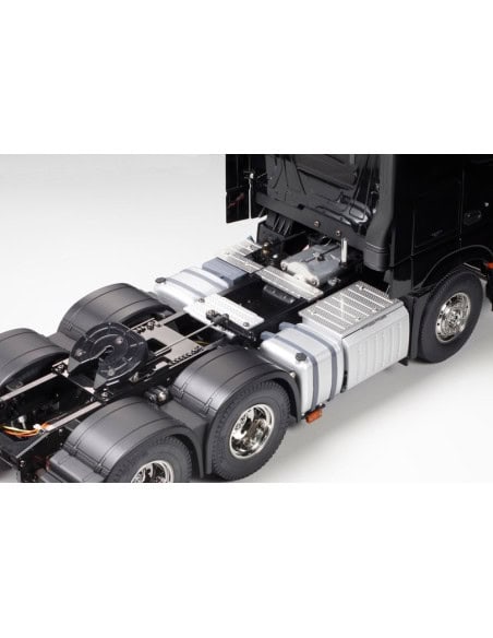 Mercedes 6X4 Actros 3363 Gigaspace Tamiya 56348