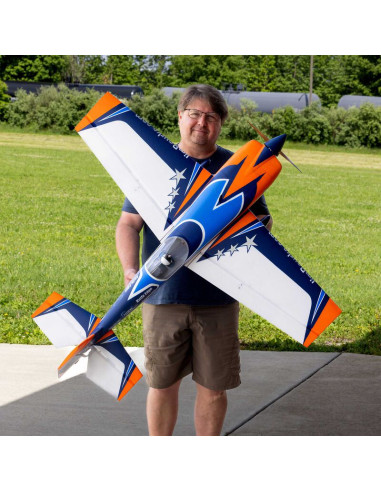 Avion 3D performant et robuste, l'Extra 330SC offre précision et puissance.