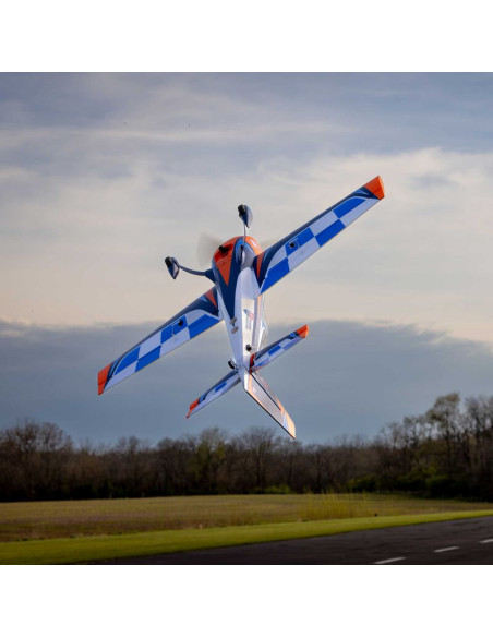 Avion 3D performant et robuste, l'Extra 330SC offre précision et puissance.