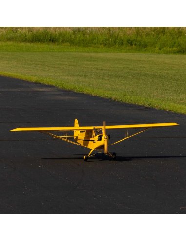 Hangar 9 piper bois PNP env 2,1m + moteur + servos