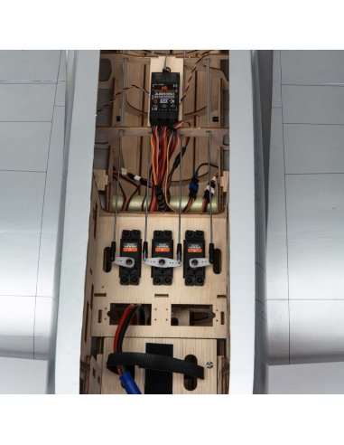 Hangar9 P47-D Thunderbolt 20cc ARF (env 1,70m ) HAN2990B