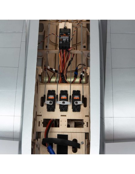 Hangar9 P47-D Thunderbolt 20cc ARF (env 1,70m ) HAN2990B