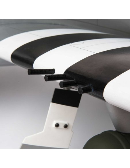 Hangar9 P47-D Thunderbolt 20cc ARF (env 1,70m ) HAN2990B