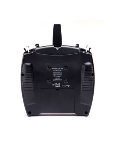 NX7+ Black édition 14 voies DSMX Spektrum SPMR7120EU
