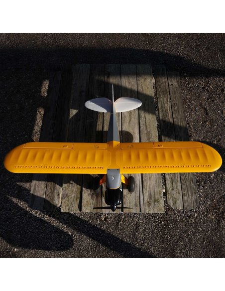 McFarland Carbone Cub 1,3m Spécial édition 2025 RTF / BNF