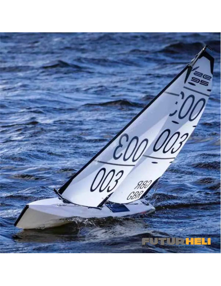 Voilier compétition RC futurheli
