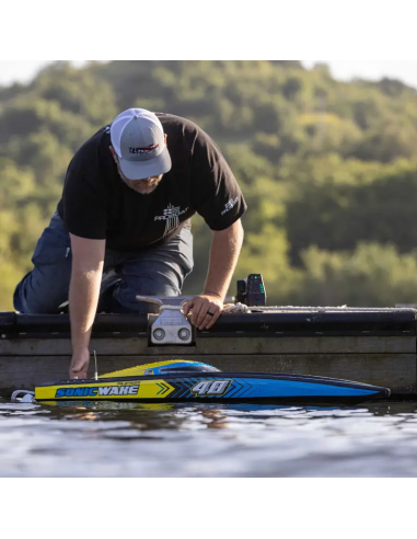 Sonikwake Pro-Boat 1392mm Brusless 8S RTR PRB08052