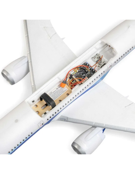 E-flite Micro Boeing 787 DreamLiner 2 turbines 30mm EFL78750