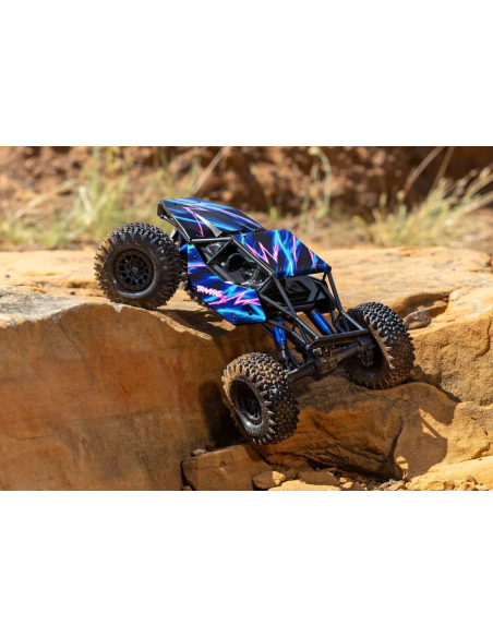 Traxxas TXC-4M Crawler extreme bleu en action futurheli